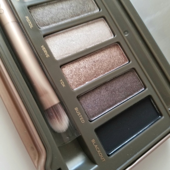 NWOT Naked2 Palette - Picture 6 of 8